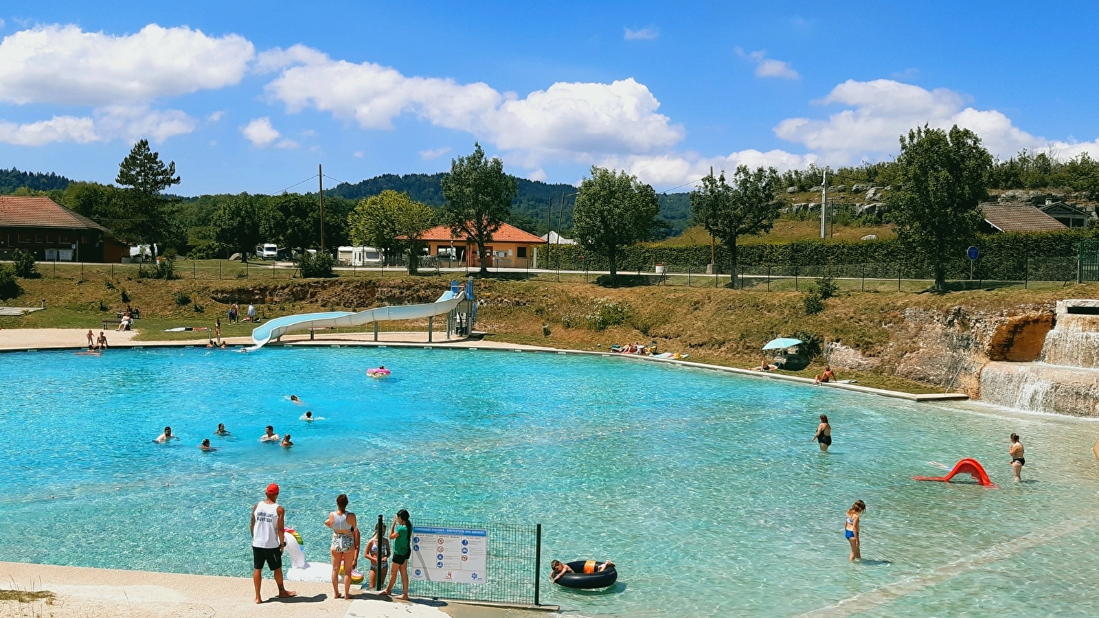 Circuit Jurassic Vélo Tours n°43 - Une promenade entre Hauteville et le plan d'eau de Champdor