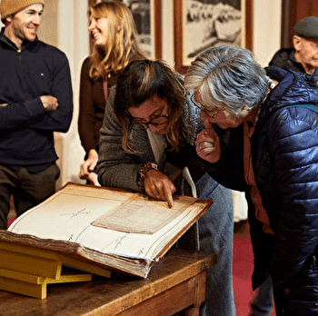 Hôtel-Dieu - Hospices de Beaune
2026 - MOUVEMENT(S)
[MÉMOIRES D'ARCHIVES] La santé mentale au XIXe siècle : le début des soins psychiatriques - BEAUNE