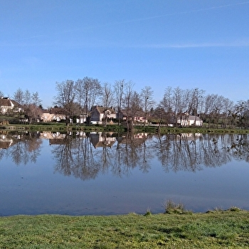Aire de pique-nique 'Lac du Fourneau' - PALINGES