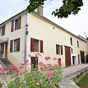 Gite Osteis Piarré - VINCELOTTES