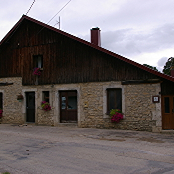 Fruitière de la Brune - La Mare - MAISONS-DU-BOIS-LIEVREMONT