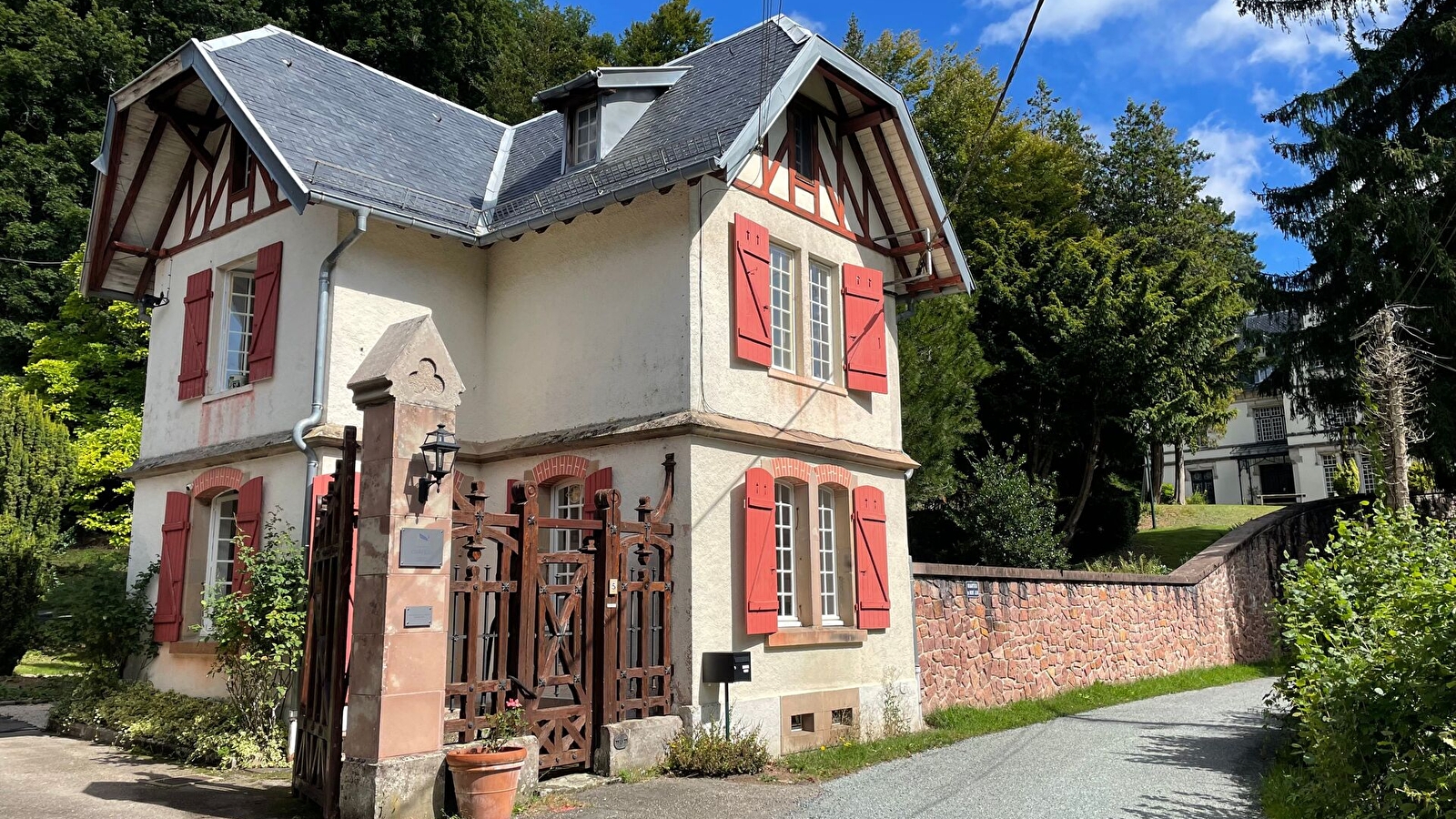 Ancienne Maison Forestière