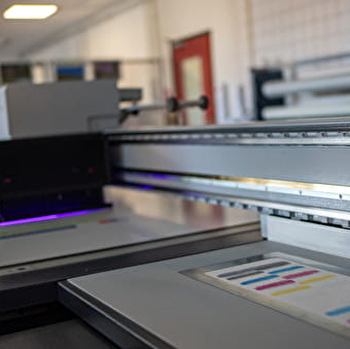 Route des Savoir-faire : Courtet Polycomm - VIEUX-CHARMONT