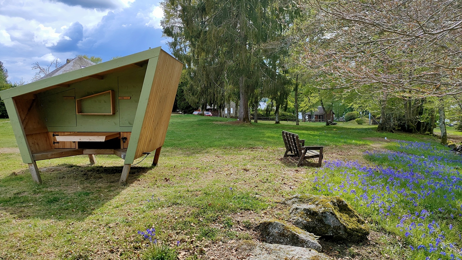 Location Cabane étape Verte au Lac des Settons Morvan - ACTIVITAL