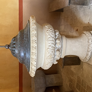 Eglise clunisienne Saint-Pierre à Montambert