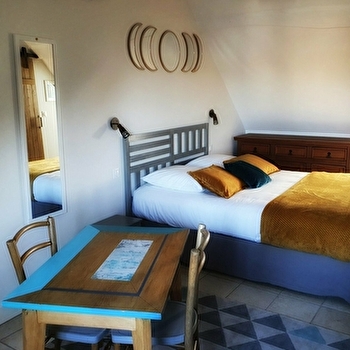 Larbrenville - Studio Charme - LA CHARITE-SUR-LOIRE