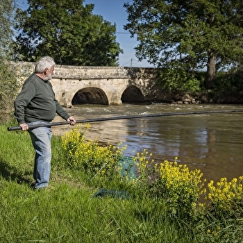 Ponton de pêche PMR - Le Pont Blanc - LALHEUE