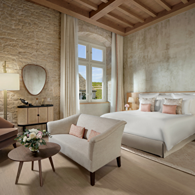 Château la Commaraine Hotel, Spa & Cuverie