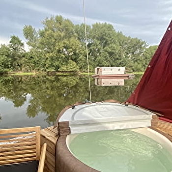 La Toue Cabanée SPA  - DIGOIN