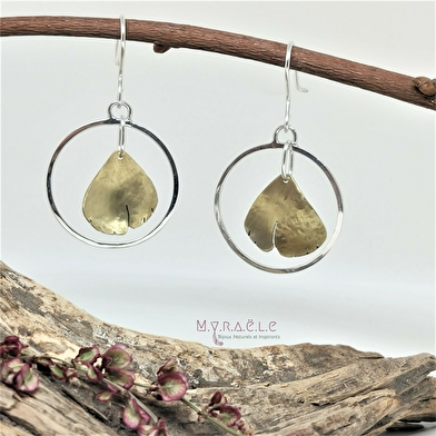  M.Y.R.A.Ë.L.E Bijoux