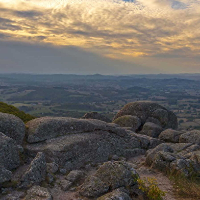 La pierre qui croule