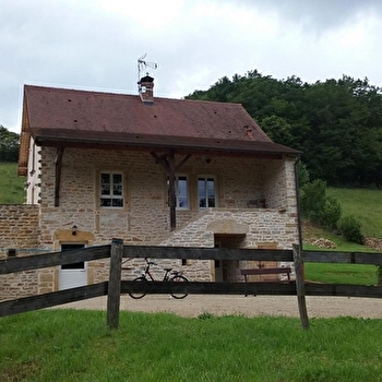 Gîte du Grand Pré - LA VINEUSE SUR FREGANDE