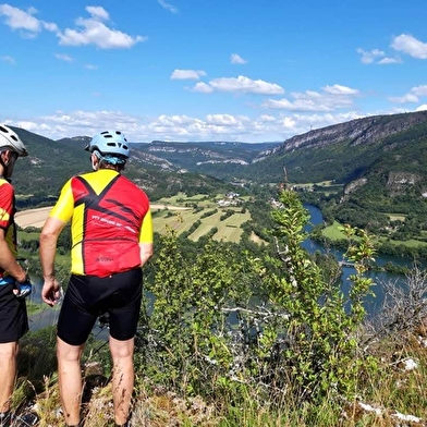 Circuit VTTAE n°30 (noir) - Monts de Corveissiat - Belvédères d'Echazeaux