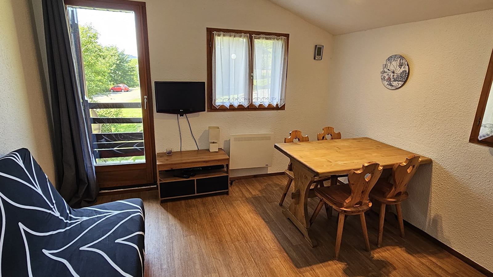 La Roche du creux - Studio en résidence - B411KUD00