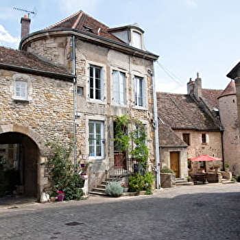 Bourg médiéval - Buxy - BUXY