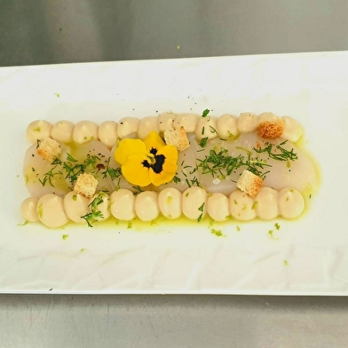 La Cerise sur le Château