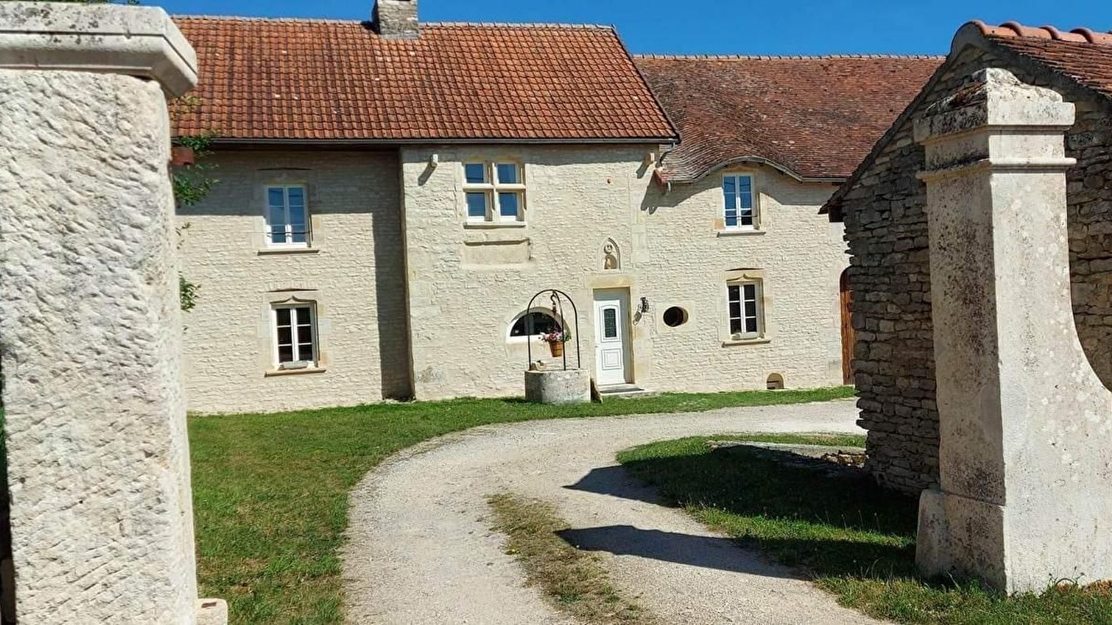 La Roche et la Pierre Percée