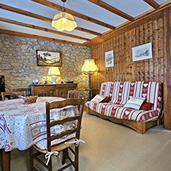 Appartement en maison mitoyenne - R412BAI74 - LES ROUSSES