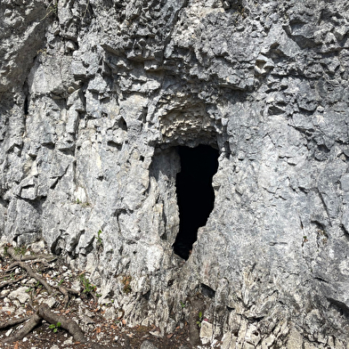 Grotte à Pierre du Bourg - n°2