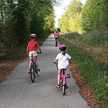 Voie verte : le chemin vert - QUINCEY