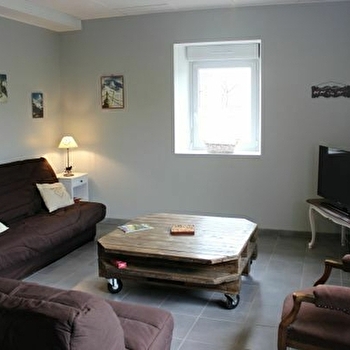 Doubs gîte - MONTAGNEY-SERVIGNEY