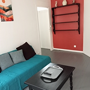 Appartement en centre-ville - COSNE-COURS-SUR-LOIRE