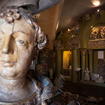 Musée Archéologique du Nivernais - NEVERS