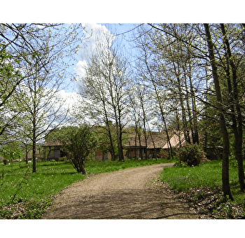 La Ferme des Maziers - VARENNES-SAINT-SAUVEUR