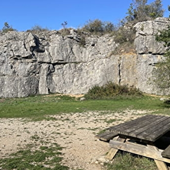 Aire de pique-nique des falaises - CULLES-LES-ROCHES