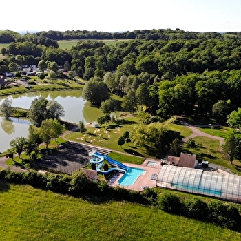 Camping du Bois de Reveuge - HUANNE-MONTMARTIN