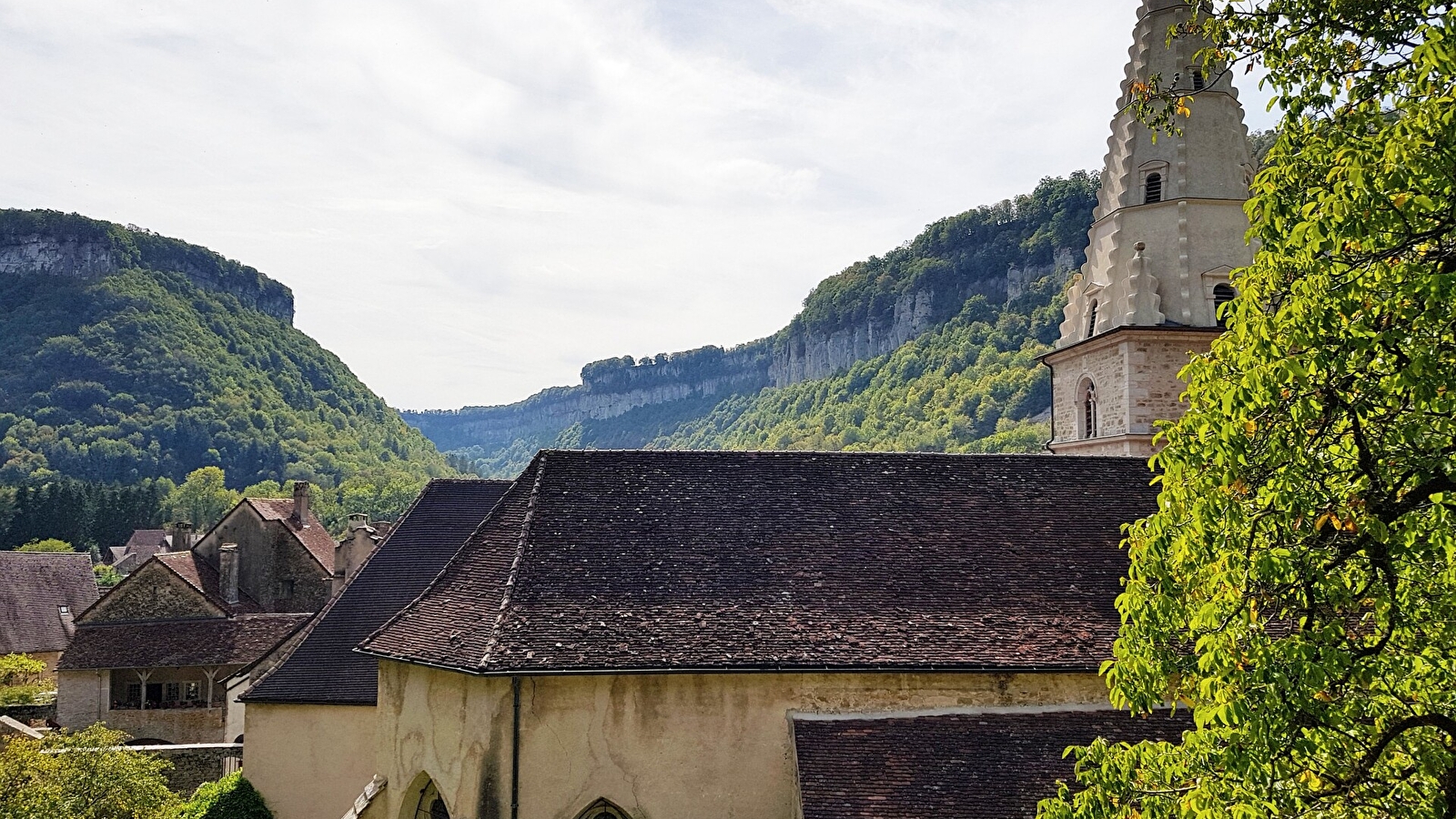 Château Chalon et Baume les Messieurs - 'Plus beaux villages de France' du Jura