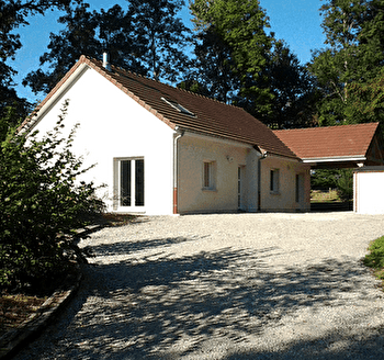 Maison - gîte l'amiranda - COMMENAILLES