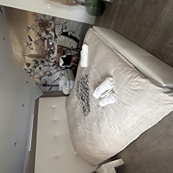 Haut Doubs Rêves - MAISONS-DU-BOIS-LIEVREMONT