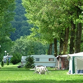 Camping Municipal des Îles - PAYS-DE-CLERVAL