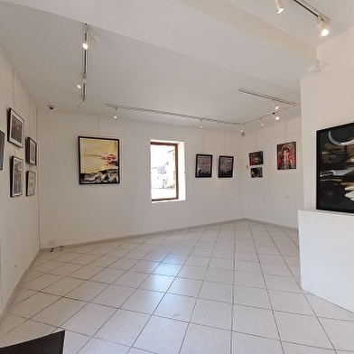 Galerie Les Bains-Douches