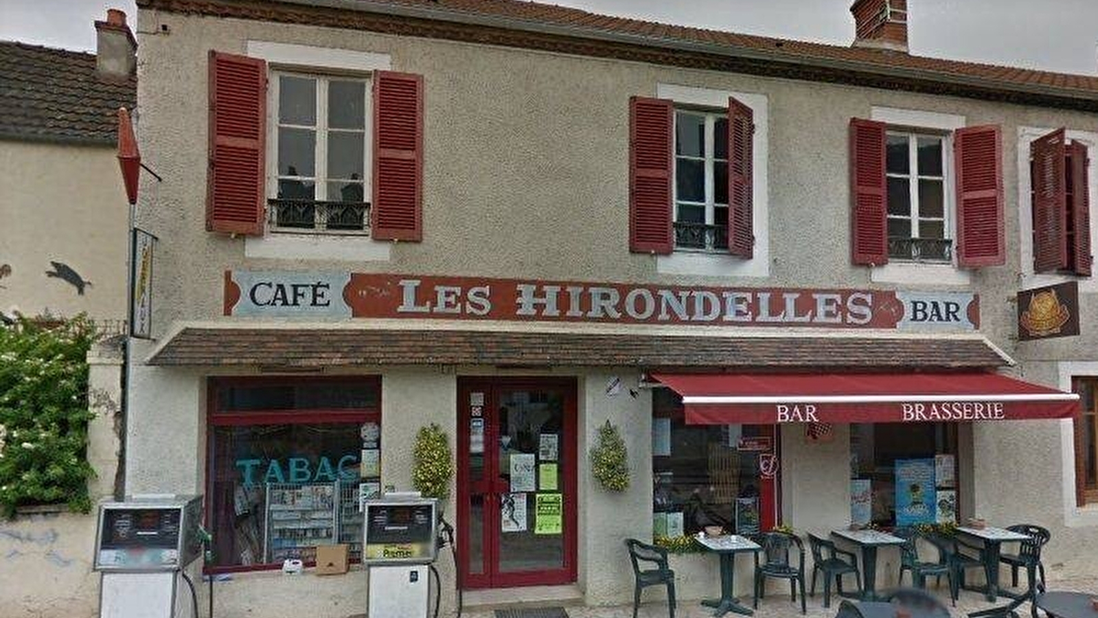 Les Hirondelles
