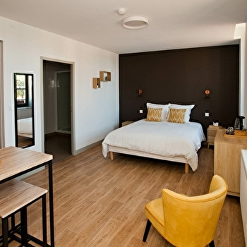 Le Bon Laboureur - MOULINS-ENGILBERT