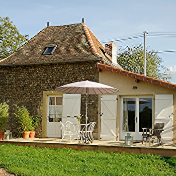 Gîte Peas and Love - SAINT-JULIEN-DE-JONZY