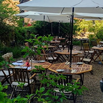 Auberge du Centre - MONCEAUX-LE-COMTE