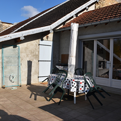 Meublé à Bucey lès Gy