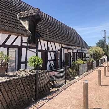 Balade des châteaux du Val de Loire Bourbonnais - GARNAT-SUR-ENGIEVRE