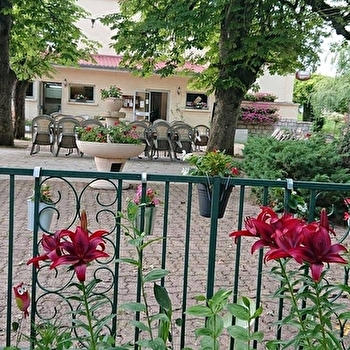 Mon Plaisir - BAVERANS