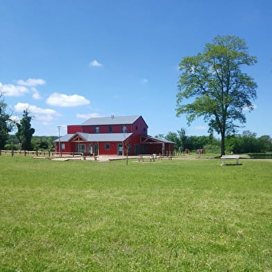 Aire de La Halte du Canal