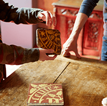 Hôtel-Dieu - Hospices de Beaune [PARCOURS SENSIBLE] L'Hôtel-Dieu par les sens : une histoire hospitalière à manipuler - BEAUNE