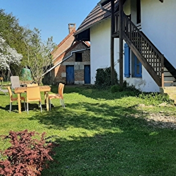 Gîte L'Evidence - CHARETTE-VARENNES