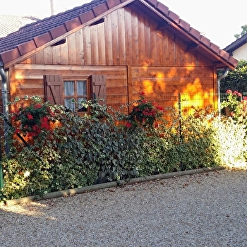 Au Chalet des Guicheries - SAINT-SYMPHORIEN-D'ANCELLES