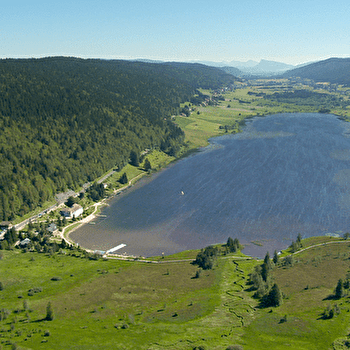 Sentier de la tourbière du lac des Rousses - LES ROUSSES