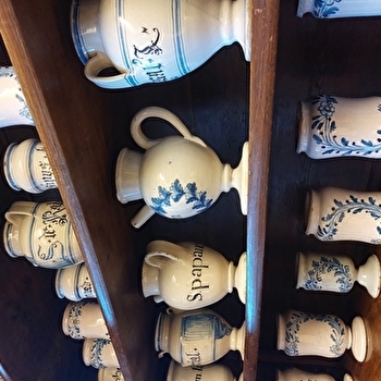 Apothicairerie de l'hôpital d'Arbois - ARBOIS