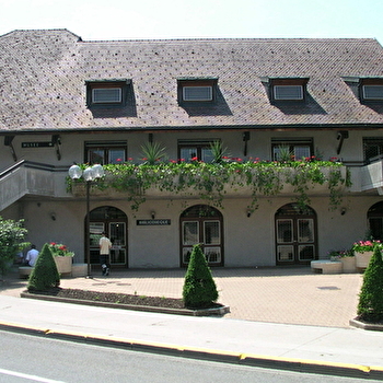 Bibliothèque Municipale - CHAMPAGNOLE