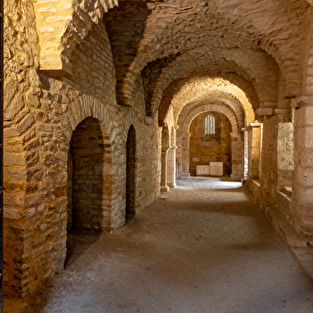 Crypte de l'Abbaye de Flavigny - FLAVIGNY-SUR-OZERAIN